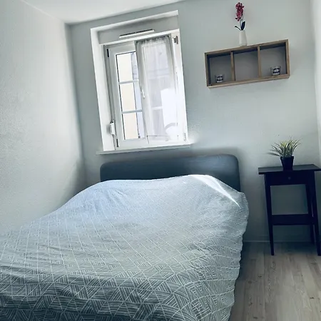 Petit Coin Tranquille A 2 Pas De Апартаменты